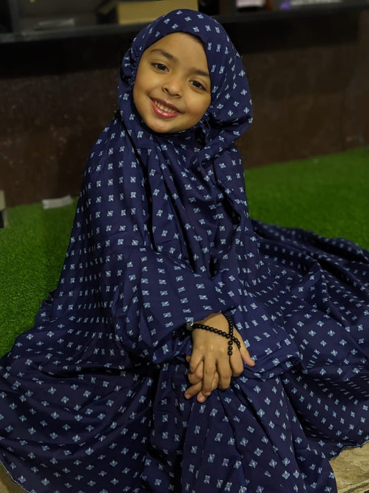 KIDS NAMAZ CHADDAR WITH FULL SLEEVES - Blue with Blue Leaves 5 to 7 Years