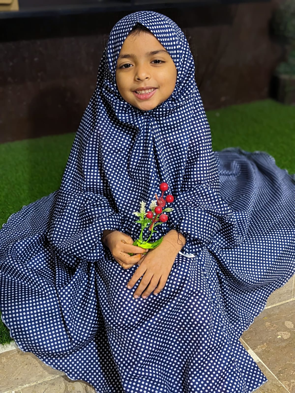 KIDS NAMAZ CHADDAR WITH FULL SLEEVES - Blue Polka Dots 5 to 7 Years