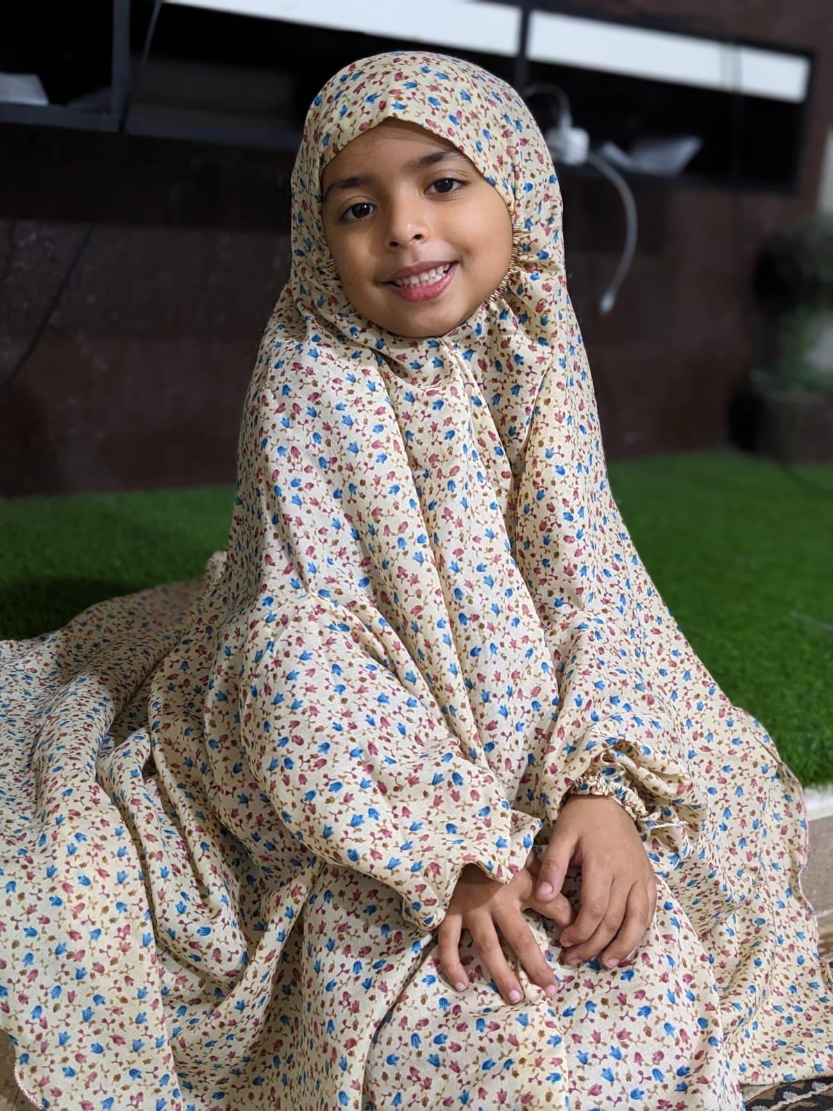 KIDS NAMAZ CHADDAR WITH FULL SLEEVES - AMBER WITH MINI TULIPS (5 to 7 ...