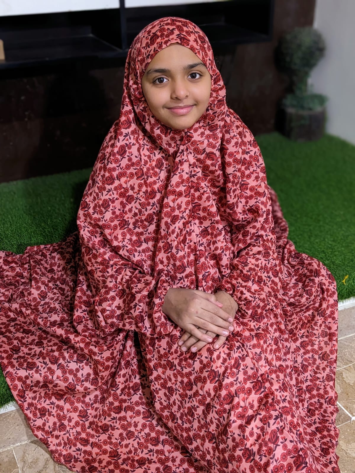 KIDS NAMAZ CHADDAR WITH FULL SLEEVES - French Rose with Tulips 12 to 14 Years