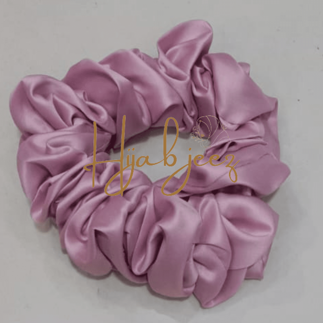 SCRUNCHIES - SPUN PEARL